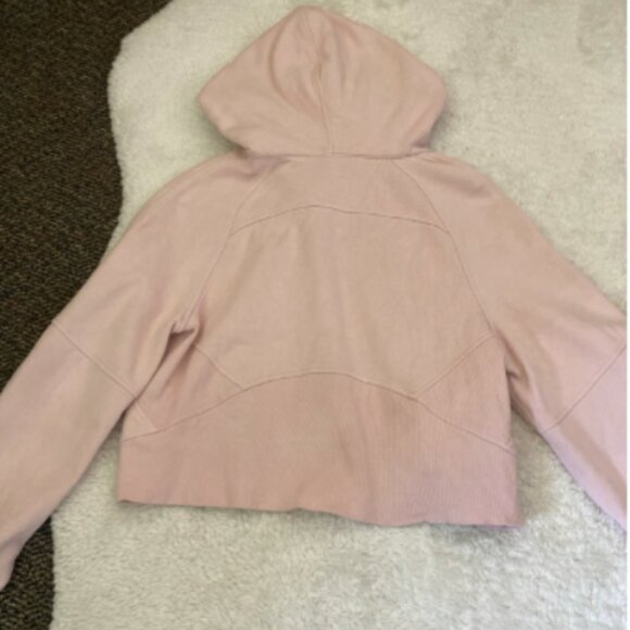 Lululemon Scuba Hoodie - Picture 2 of 6